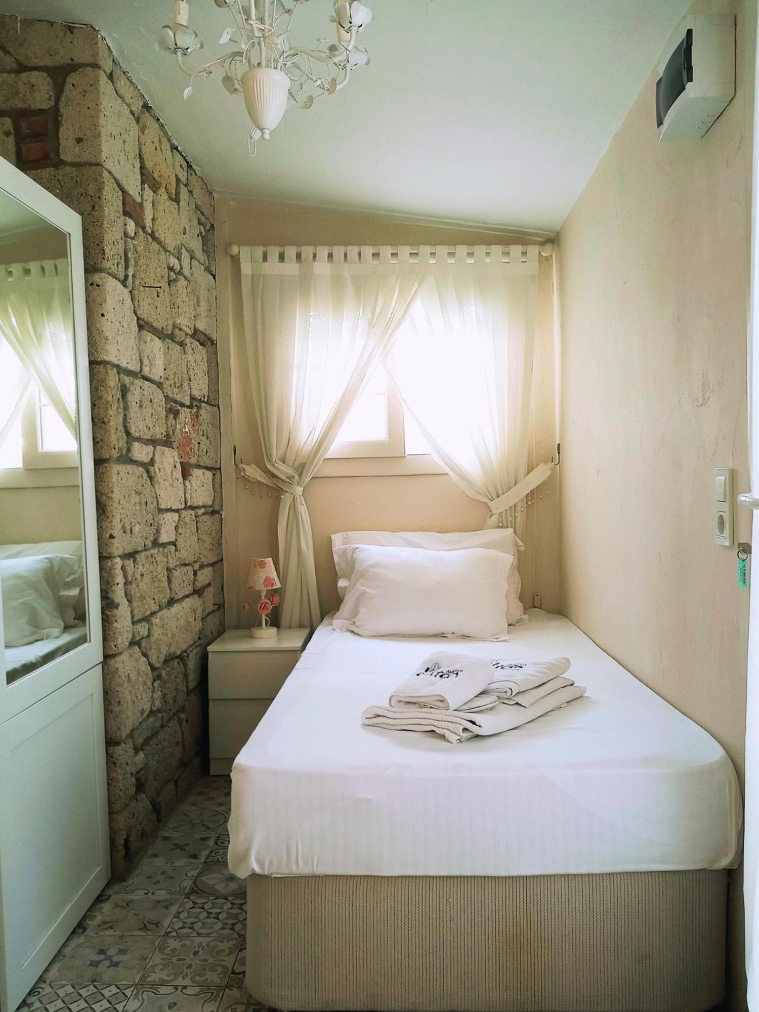 Alacati Sultan Konak Butik Otel ℳℛ Luxury Concept Стая снимка