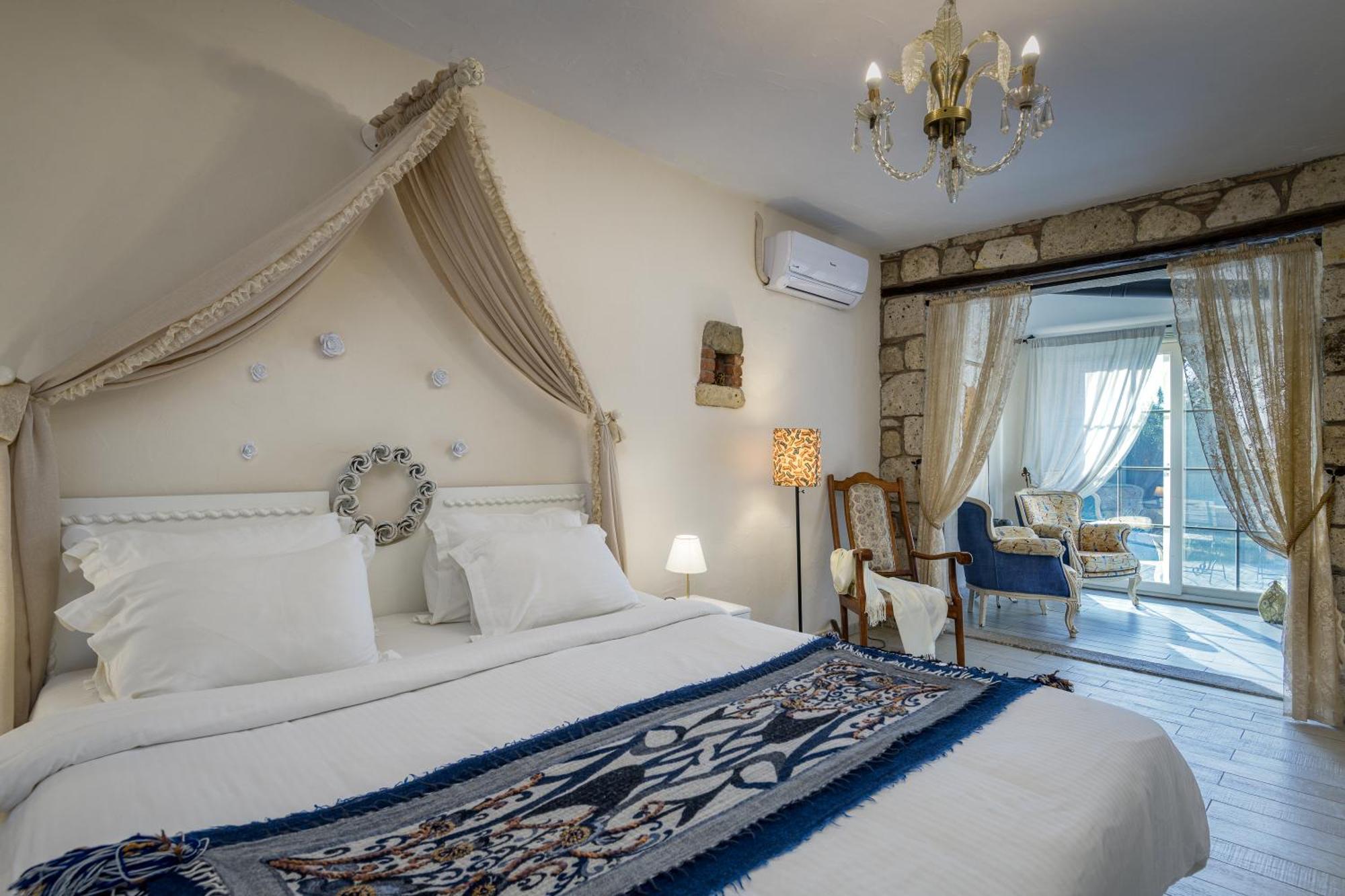 Alacati Sultan Konak Butik Otel ℳℛ Luxury Concept Екстериор снимка
